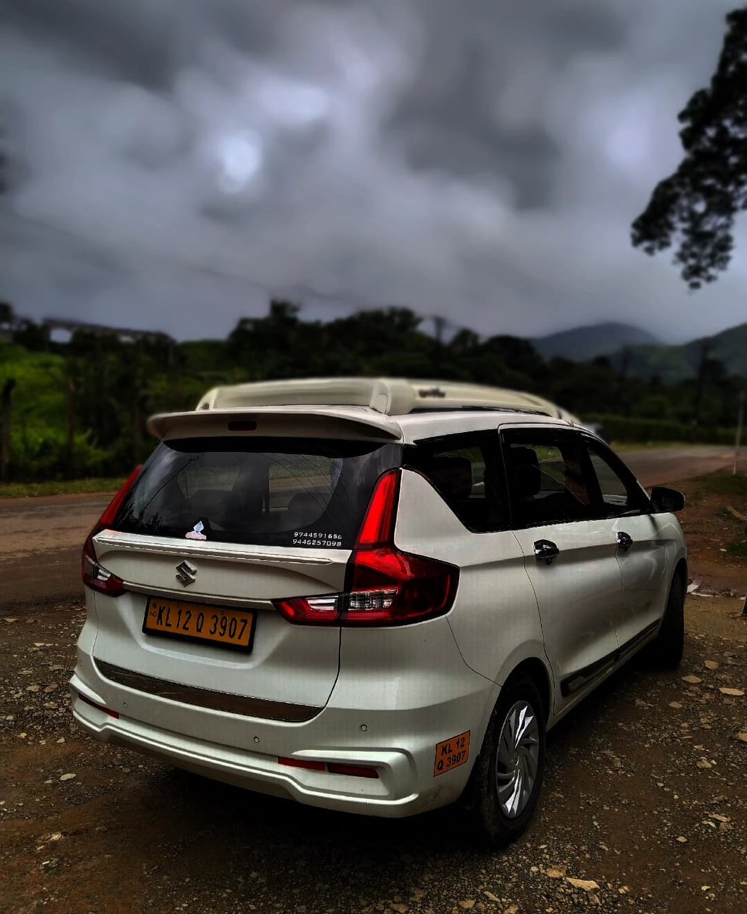 Tempo traveller for group trips